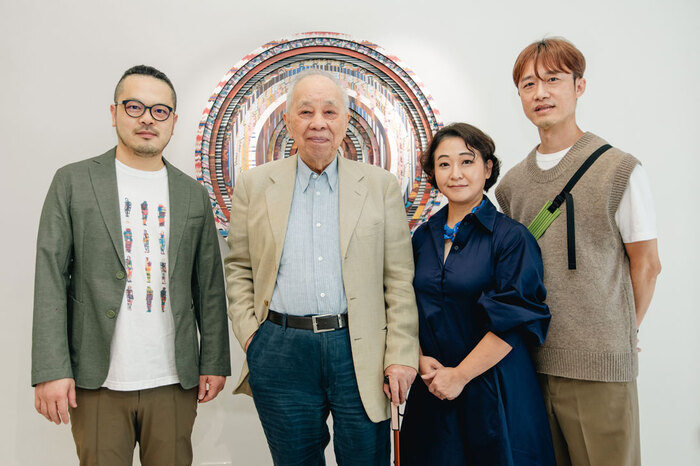 成功大學卓彥廷教授（左起）、本校謝孟雄董事長、服經系周伸芳老師、服經系楊宜 昌主任